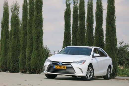 טויוטה קאמרי